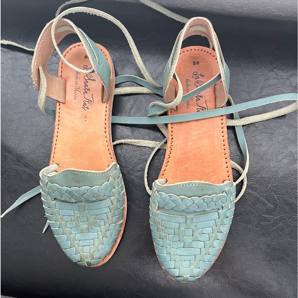 ARTISAN : Authentic Mexican Huaraches EUC size 9